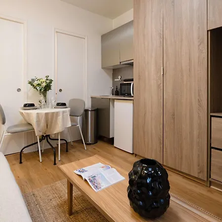 De Charme Republique *